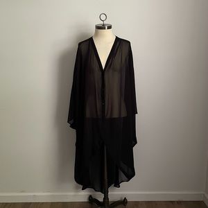 MODERN | Black Sheer FOREVER 21 Oversized Kimono